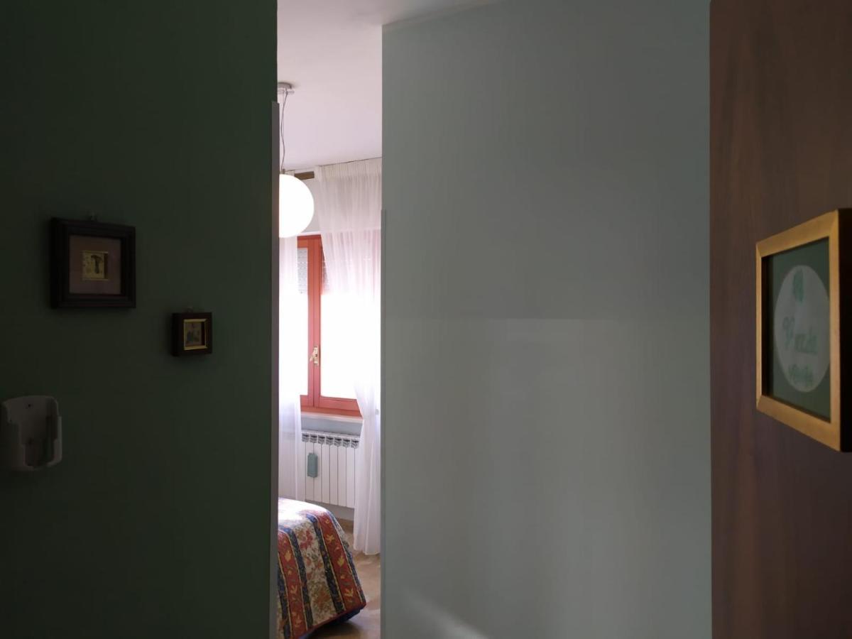 B&B La Casa Di Angelica ロゼート・デッリ・アブルッツィ エクステリア 写真